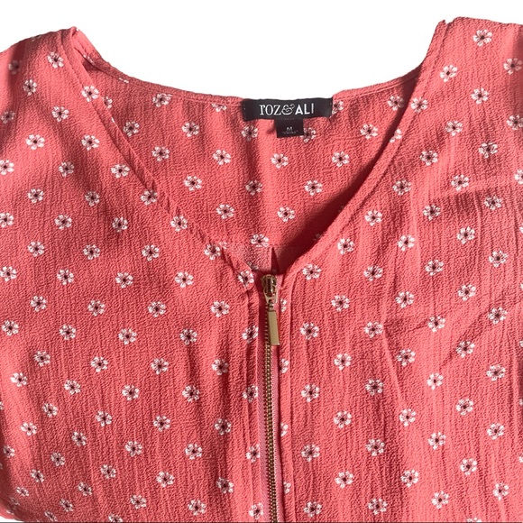 Roz & Ali Sleeveless Blouse - Picture 8 of 9